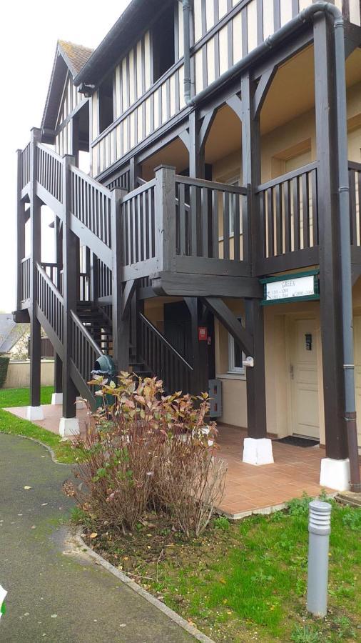Golf De Deauville , Place-Inn Zewnętrze zdjęcie